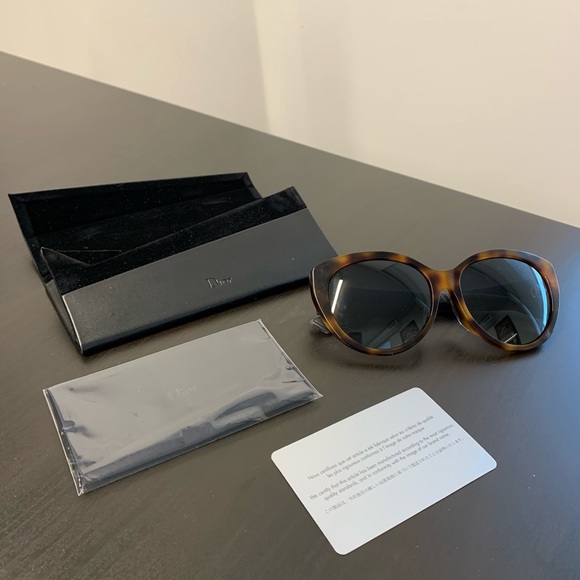 Christian Dior Lady 1RF Sunglasses - Picture 2 of 9